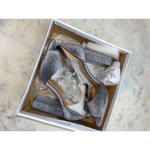 Steve Madden Velvet Grey Heels